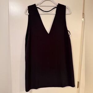 Black sleeveless v-neck dress